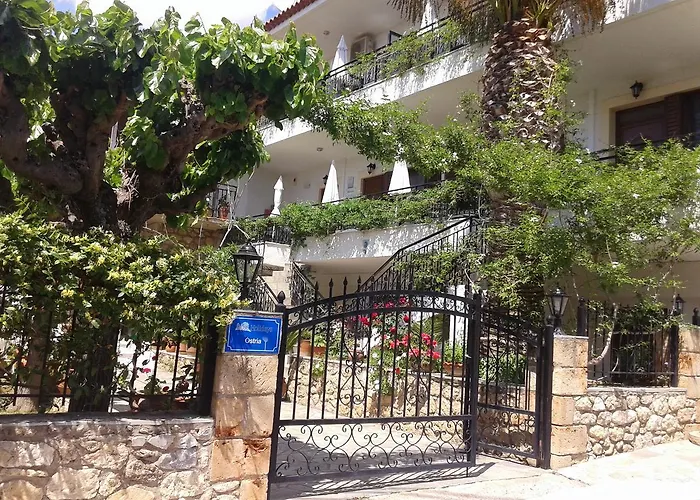 Ostria Maisonettes And Apartmanhotel