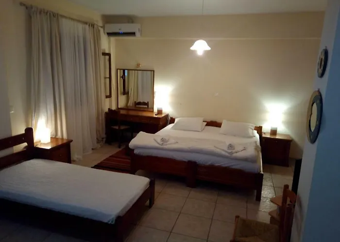 Ostria Maisonettes And Apartmanhotel