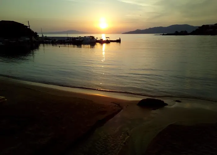 Ostria Maisonettes And Στούπα