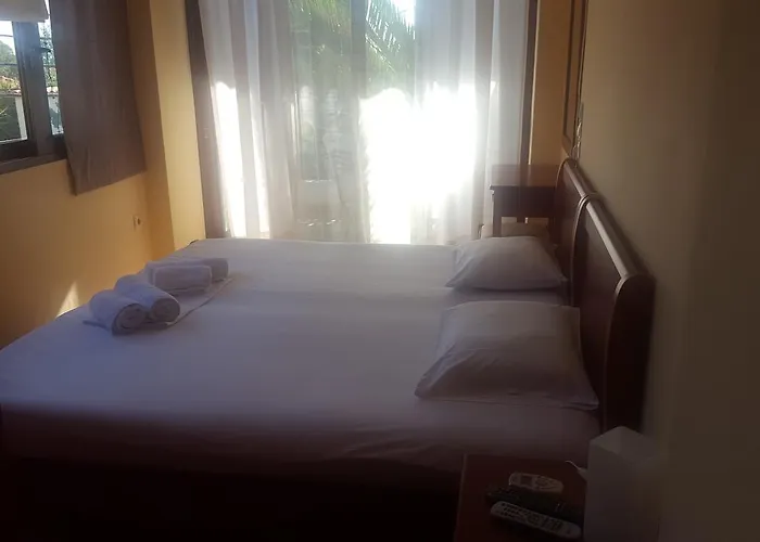 Ostria Maisonettes And Ξενοδοχείο με διαμερίσματα *