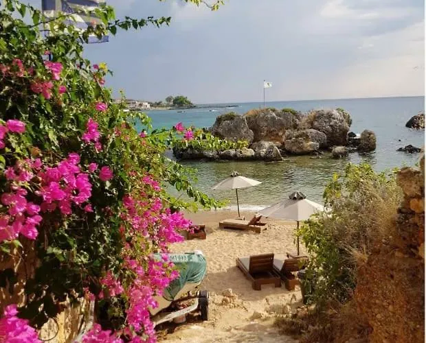 Ostria Maisonettes And *