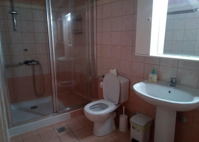 Ostria Maisonettes And Ξενοδοχείο με διαμερίσματα *